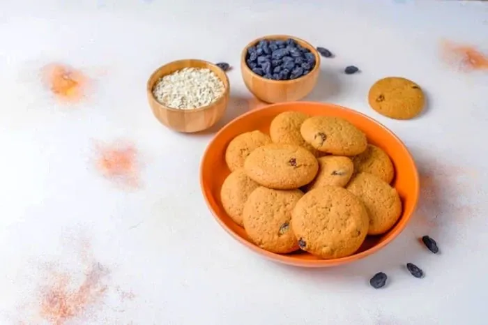 قیمت خرید کشمش شیرینی پزی + خواص، معایب و مزایا